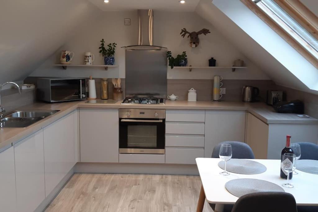 Pinewood Cotage - Country Walks And Relaxation Villa Blairgowrie and Rattray Buitenkant foto